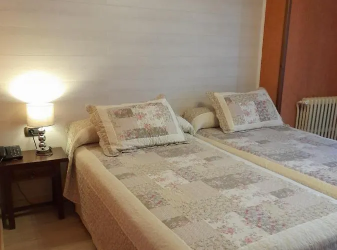 Giral 2* Biescas (Aragon)